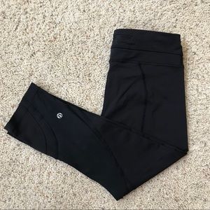 Lululemon Inspire Crop